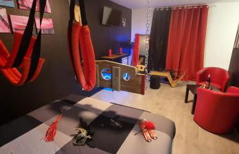 Le Coin des Désirs BDSM - Foto 1