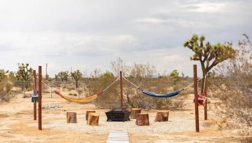 Cryptic Cabin-Tranquil Bohemian Getaway w/Hot Tub - Foto 3