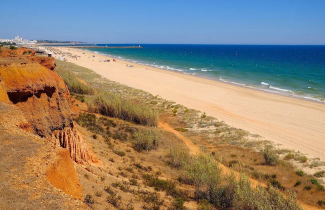 Poolside Apartment with 2 bedrooms, patio and BBQ - Foto 58