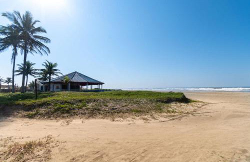 Itanhaém Casa ampla com piscina e churrasqueira a 300m da praia - Foto 4