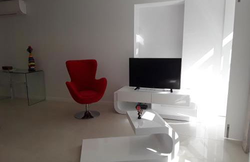 VIANA é AMOR apartamento no centro histórico - Foto 6