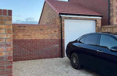 Beautiful 3 Bed Detached House in Grimsby - Foto 35