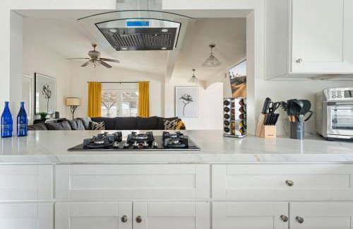 Near Safari & Beach - Backyard Games - AC - Pet OK - Foto 9