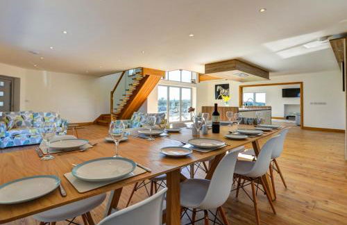 Llanddygfael Hir - Photo 2