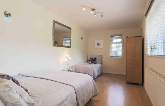 Inviting 7-bed House With sea Views in Hythe - Foto 5