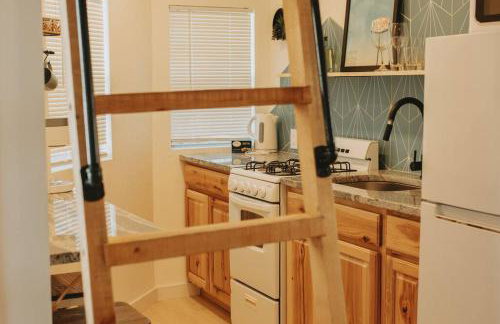 Agave Tiny House at Cactus Flower-Private Hot Tub-Pet Friendly-No Pet Fees! - Foto 18