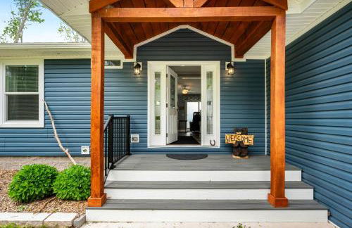 Bayfront Escape Hot Tub, Kayaks Dogs Welcome - Photo 13