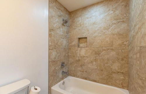 Cozy Home Perfect for Groups! - Foto 10