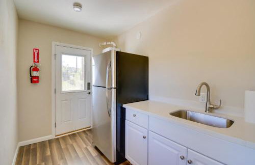 1 Mi to Whiskey Row Home with Fire Pit and Deck - Foto 19