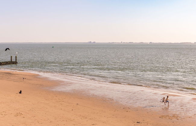 Lodge in Vlissingen Near North Sea Beach - Photo 34