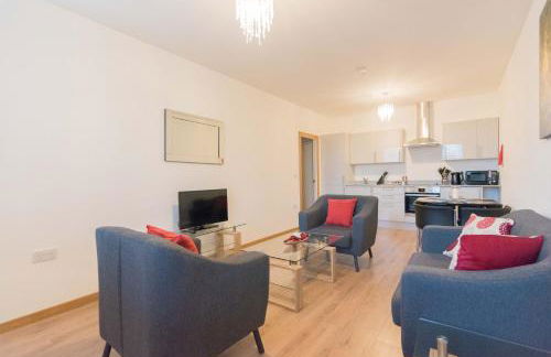 Comfortable 2BR Swindon Long Stay - Foto 28