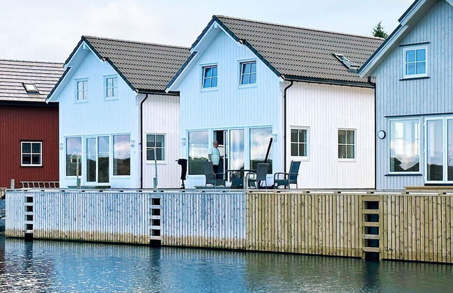 6 Person Holiday Home in Averoy - Foto 22