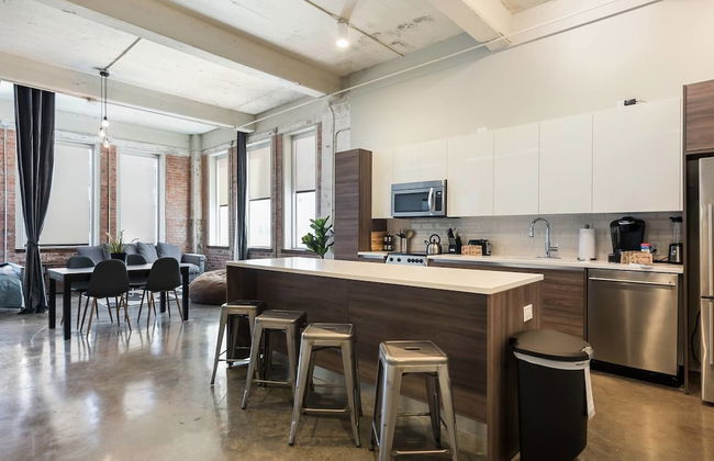 Beautiful 3bd Unit in Perfect Downtown Location - Foto 4