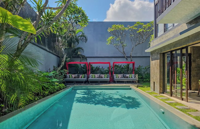 SEMINYAK ICON by Karaniya Experience - Foto 34