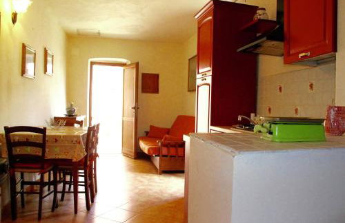 Holiday Home in Canossa With Swimming Pool, Garden, Barbecue - Foto 20