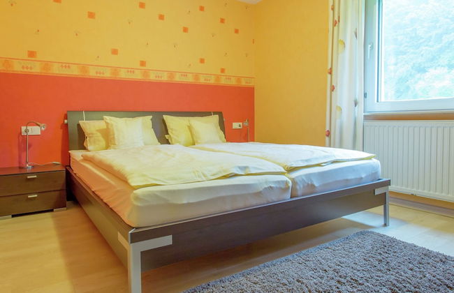 Waxweiler Flat Near City Center - Photo 3