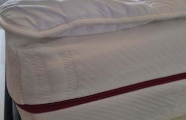 Luminoso Trilocale con Piscina e Giardino privato - Foto 9