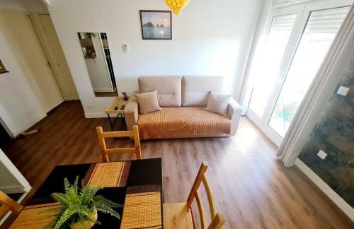 LE PETIT THAI 2 Pièces Climatisé Centre ville avec balcon - Foto 8