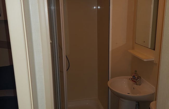 Lovely 3-bed Caravan in Towyn - Foto 6