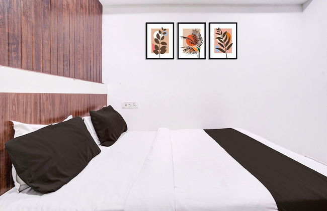 Comfy Stays at Lokhandwala Andheri West - Foto 10