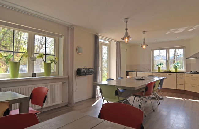 Lovely Group House near Winterberg with Private Sauna, Garden, & Terrace - Foto 22