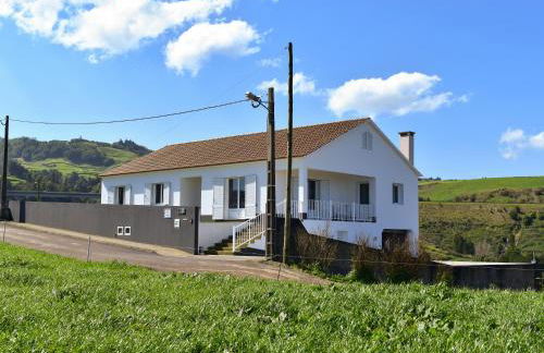 Costa's Guest House - Photo 1