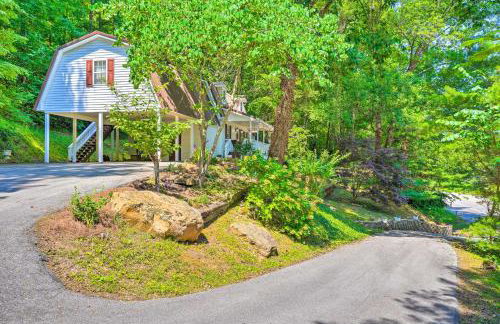 Secluded Chattanooga Getaway w/ Deck + Yard! - Foto 27