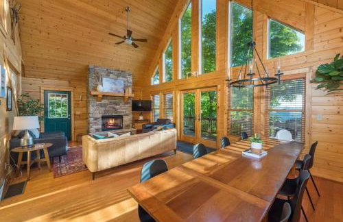 2 Cabins ~ Sleeps 22 ~ 100 Feet Apart ~ Ski in out - Foto 26