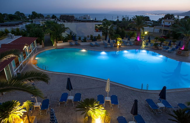 Coliseum Studios & Apartments - Foto 10