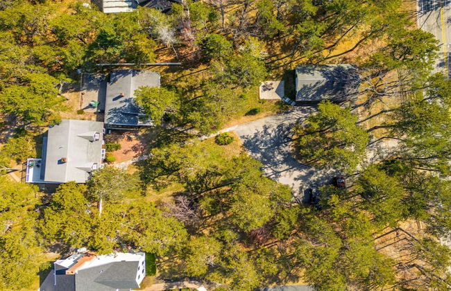 Bayview Beach Cottage For 4! - Photo 50