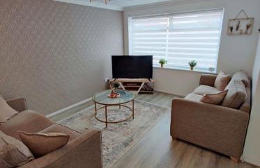 THE CROFT HOUSE - Near Birmingham Airport and NEC For Company, Contractor and Leisure Stays - HS2, JLR, Resorts World, Large Onsite Secure Parking - Foto 3