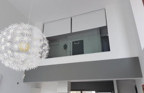 Red Grey Sea View Villa - Foto 23