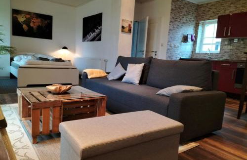 Kleine Landhaus-Wohnung im freistehenden Fachwerkhaus - Foto 13