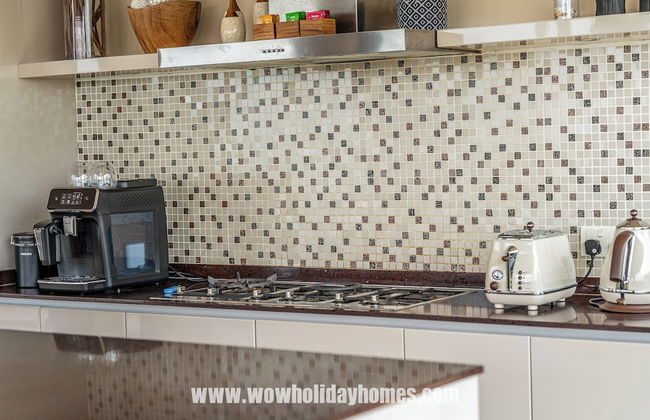 White Monkey Villa - Private Pool & Jacuzzi - Foto 26