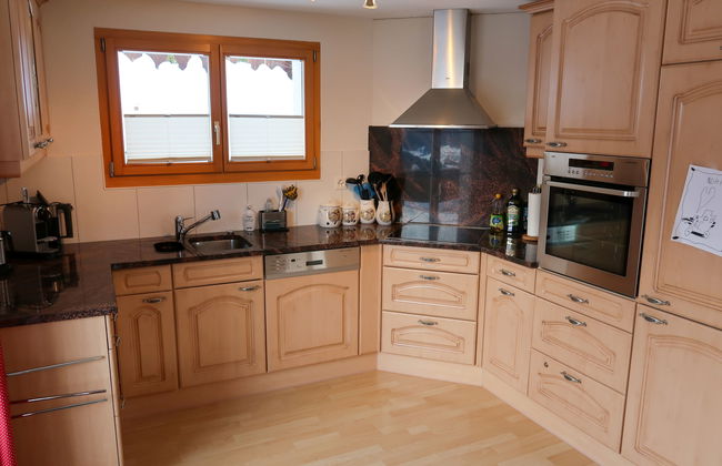 2 bedroom Apartment in Surses with garden and terrace - Photo 7