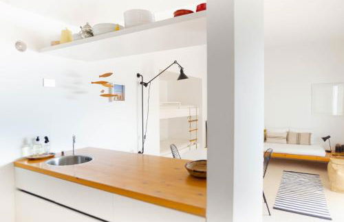 Beach hideaway apartment with modernist design - Foto 6