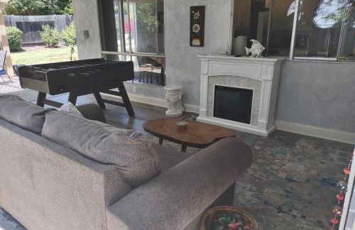 Custom Home - Beach close/convenient to everything - Foto 22