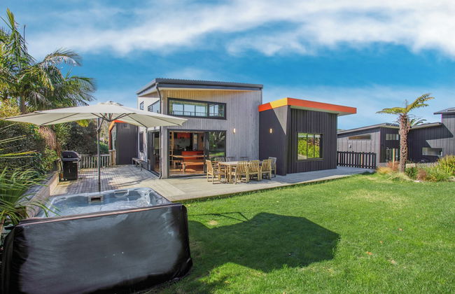 Artist's Colourful Casa with Spa Pool - Foto 30