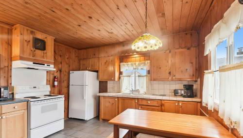 Sunnyside Combined 12BR 5BA Lakefront Retreat - Foto 4