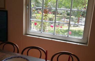 Villa with big garden - Foto 12