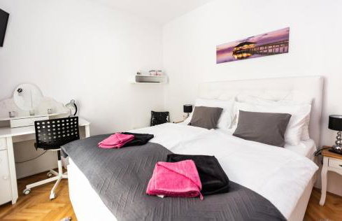 Luxury Apartments Mia - Photo 8