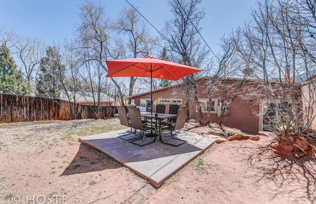 Mtn Dream! Fireplace, Patio & Hot Tub 4BR - Photo 35