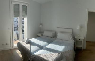 Apartaments Plaza Príncipe Viana - Photo 1