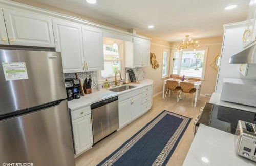 Fully Renovated Scandinavian Inspired Home - Foto 4