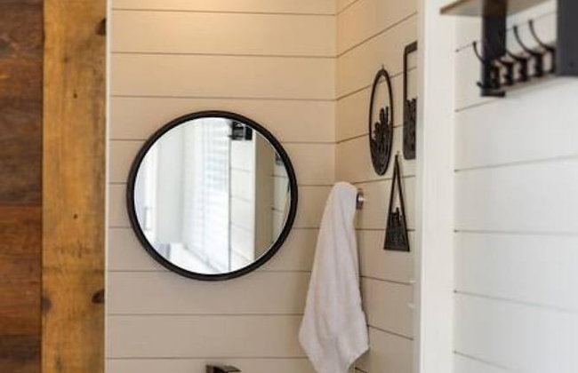 New The Wildflower Cozy Container Home - Foto 33