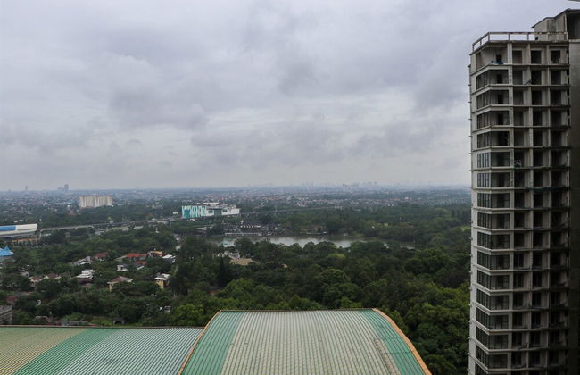 Comfort 2Br Apartment At 30Th Floor Transpark Cibubur - Foto 28