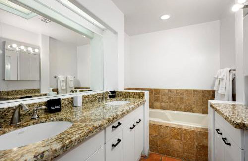 Exclusive Boulders Retreat near Downtown Cave Creek hiking scenic views. - Foto 17