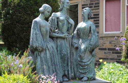 Two-bedroom Cottage - Sandstone Garden Patio - Free Parking - Pets Welcome - Foto 46