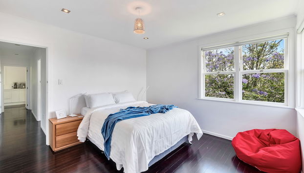 Bright Airy & Spacious 3 BR Home - Foto 5, Habitación