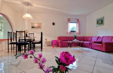 SWIM and CLIMB BAŠKA HOLIDAY HOUSE - island KRK - Foto 14